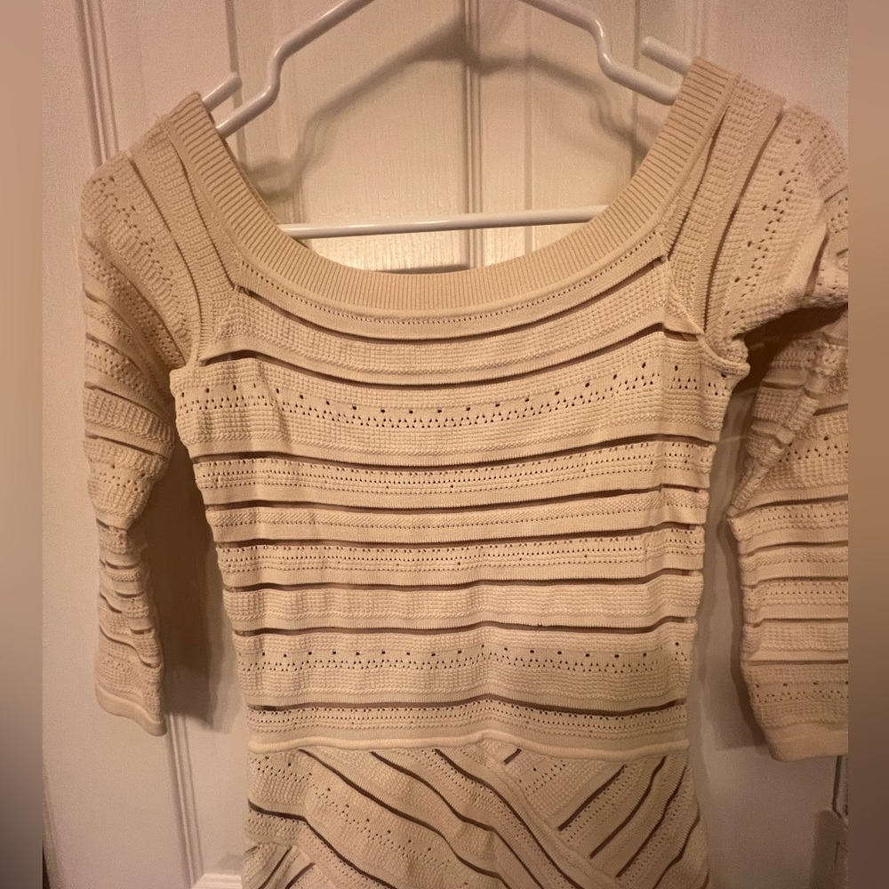 Bailey 44 D’Arcy off the shoulder sweater dress in vanilla, size small - Picture 5 of 12
